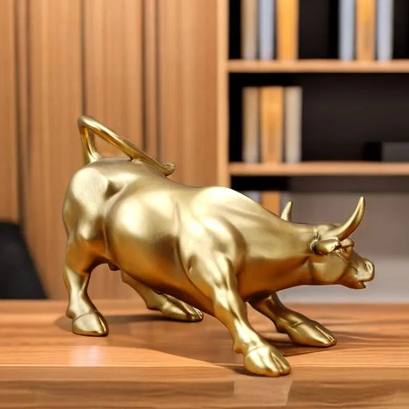 Escultura do Touro de Wall Street Dourado