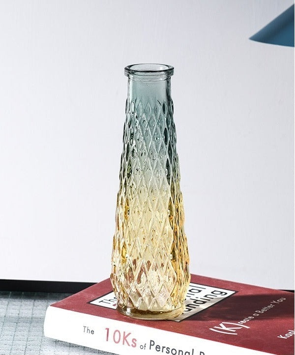 Vaso Vintage Europeu em Vidro em Relevo