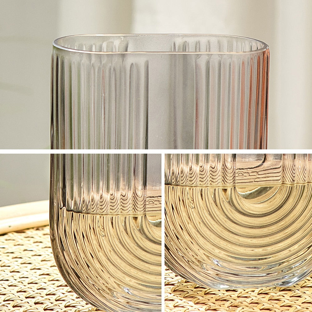 Vaso de Vidro Canelado Formato  em "U"
